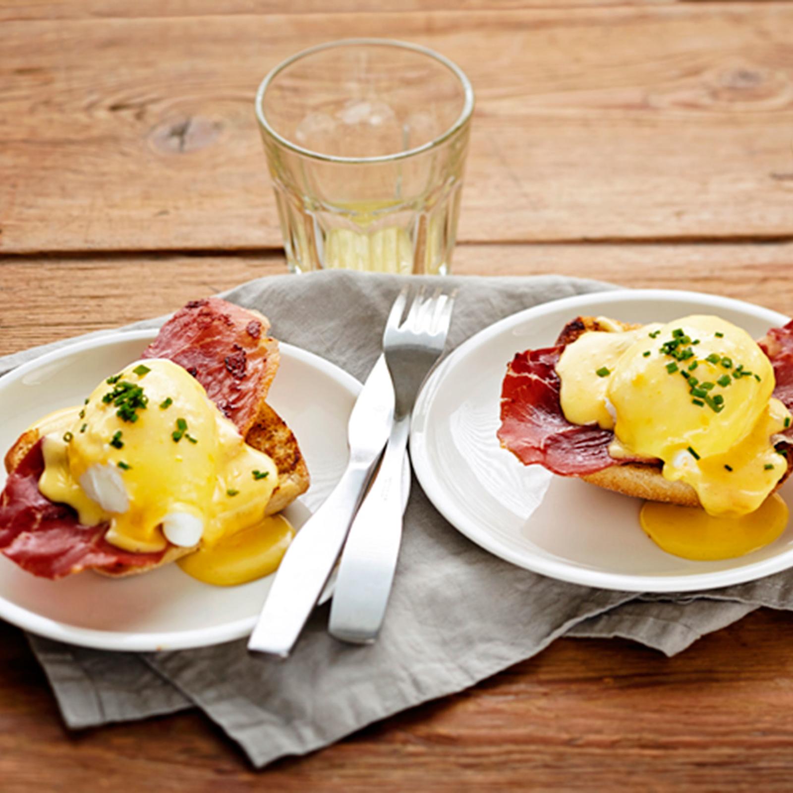 Eggs Benedict ohje