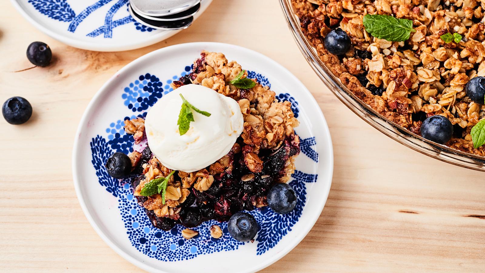 Mustikkapiirakka kaurahiutaleista