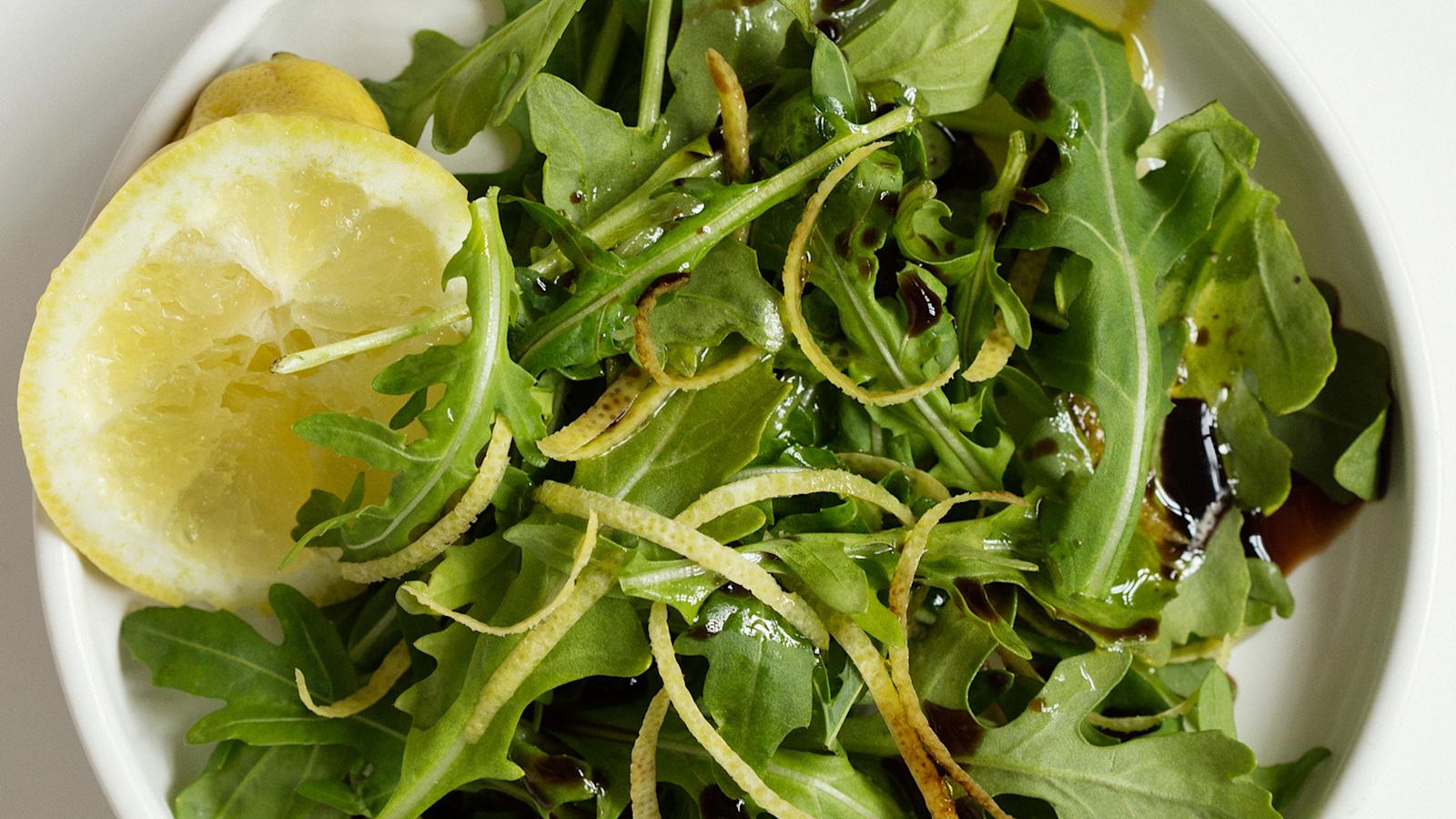 Rucola-sitruunasalaatti