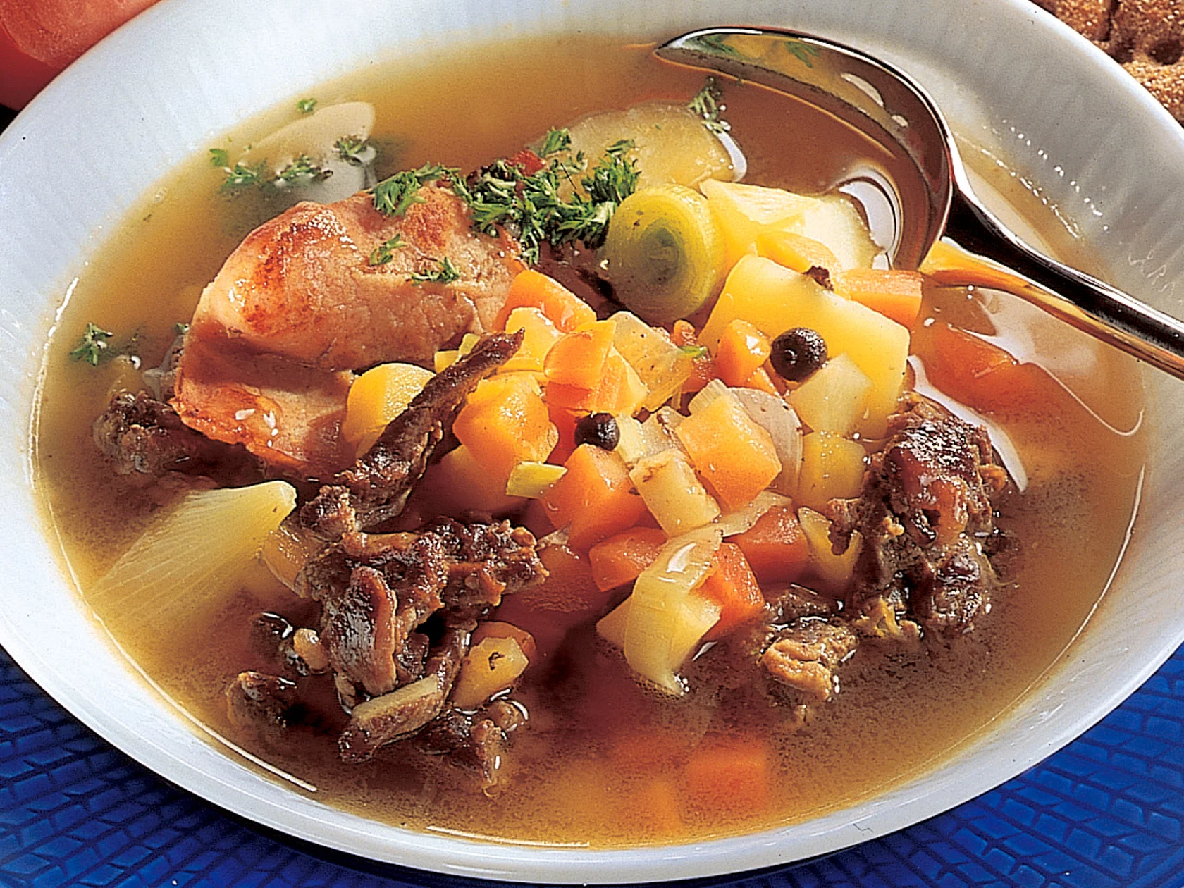 Kiireisen emännän porokeitto