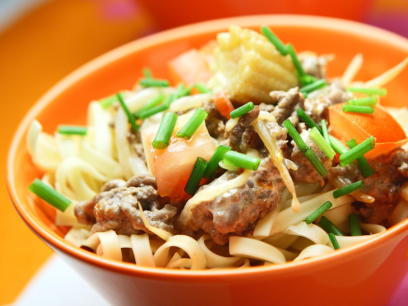 Nopea itämainen jauhelihavokki