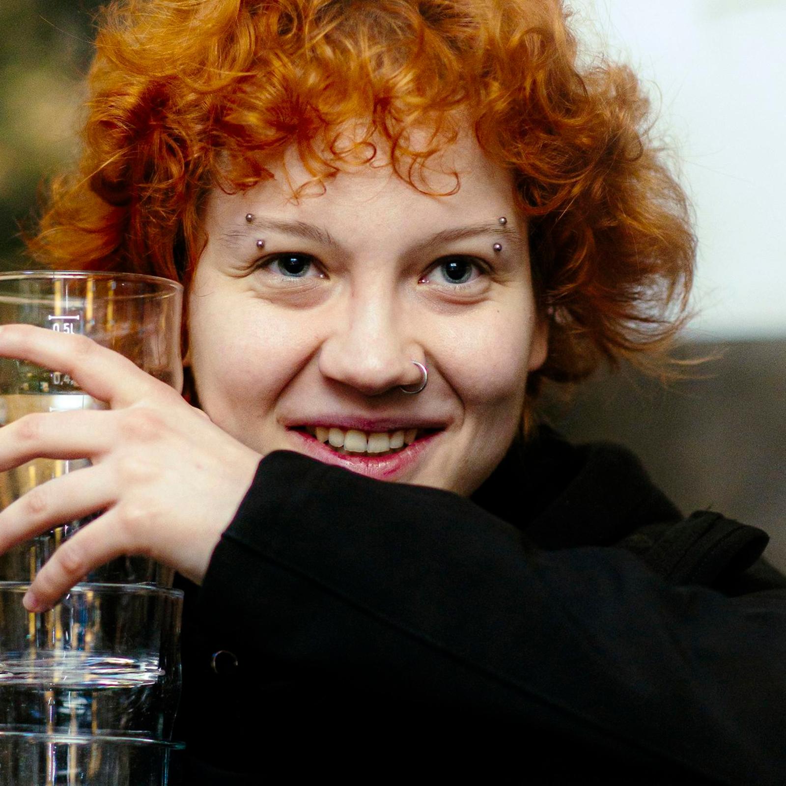 19-vuotiaalla lukiolainen Alex Nummelin työskentelee Mummotunnelissa blokkarina.