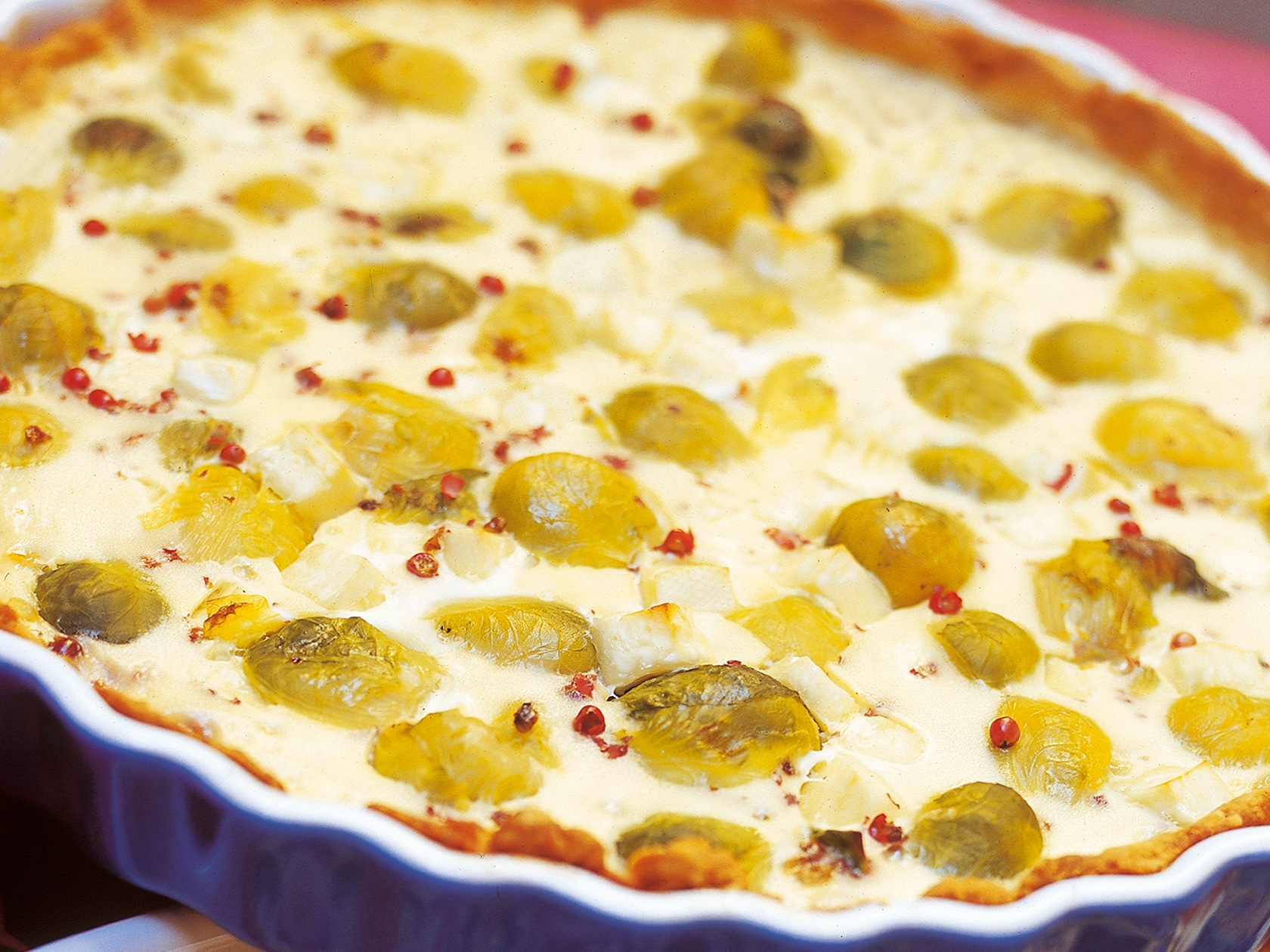 Ruusukaali-juustopiiras