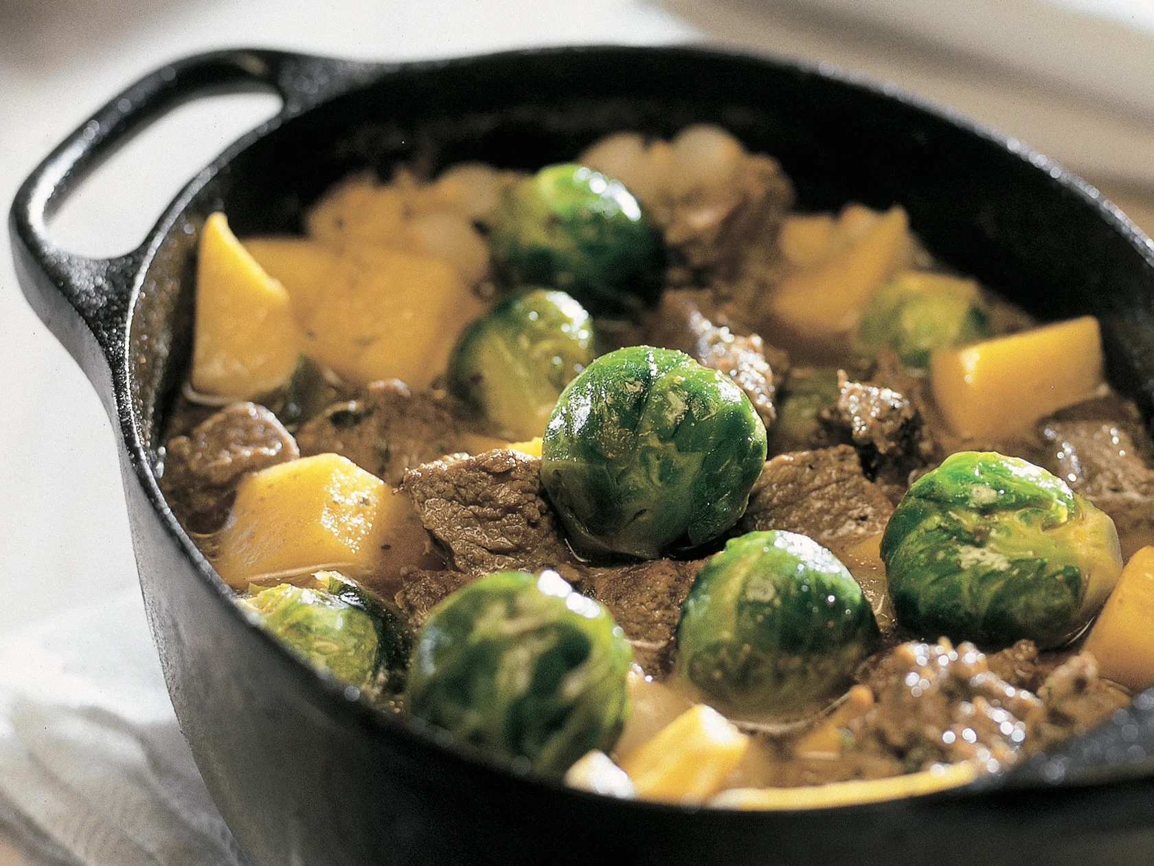 Marinoitu lammaspata