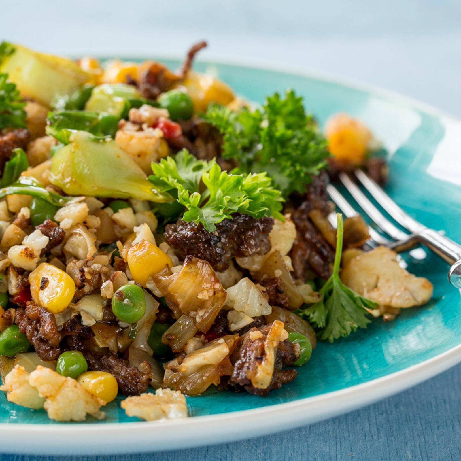 Kukkakaali-jauheliharisotto