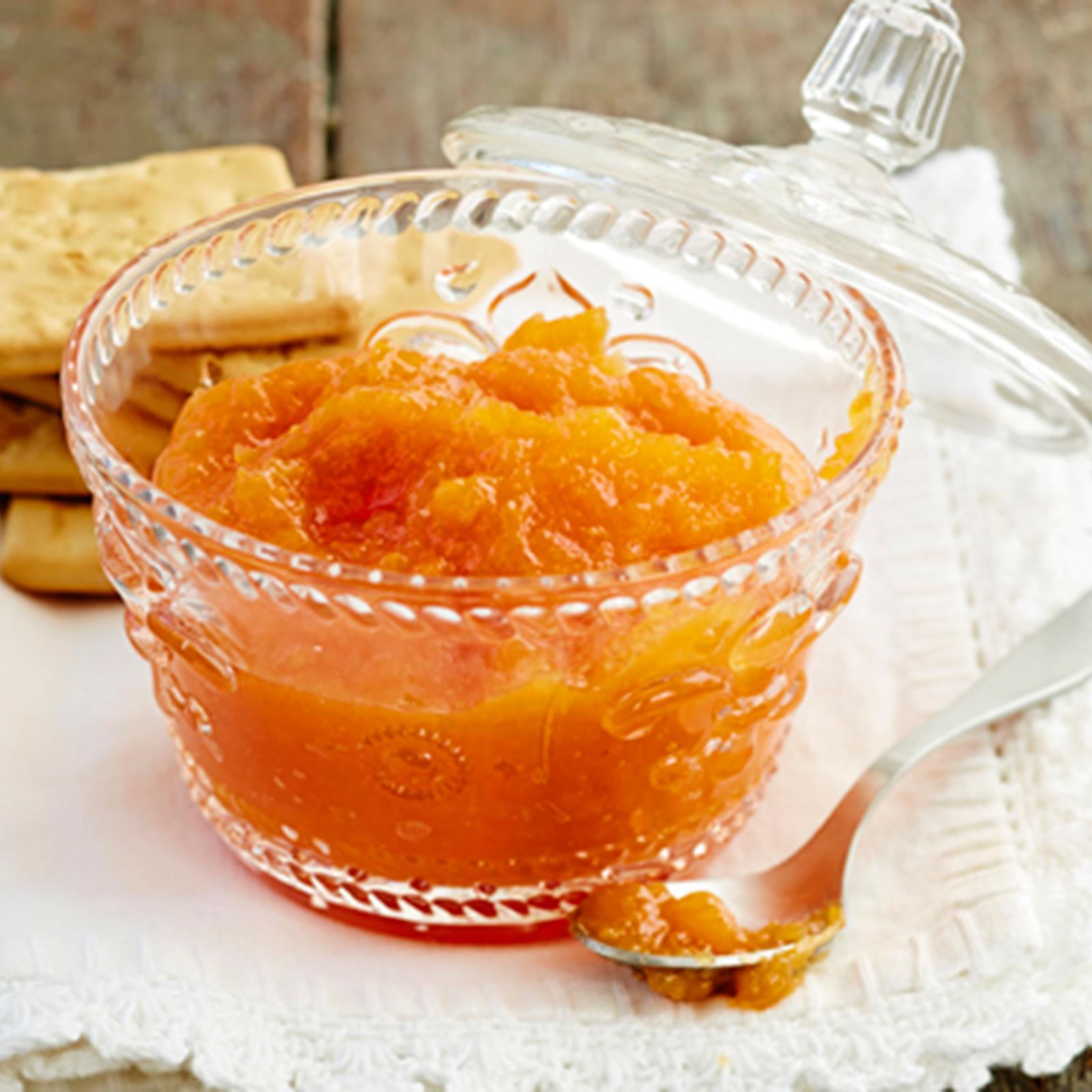 Appelsiini-porkkanahillo