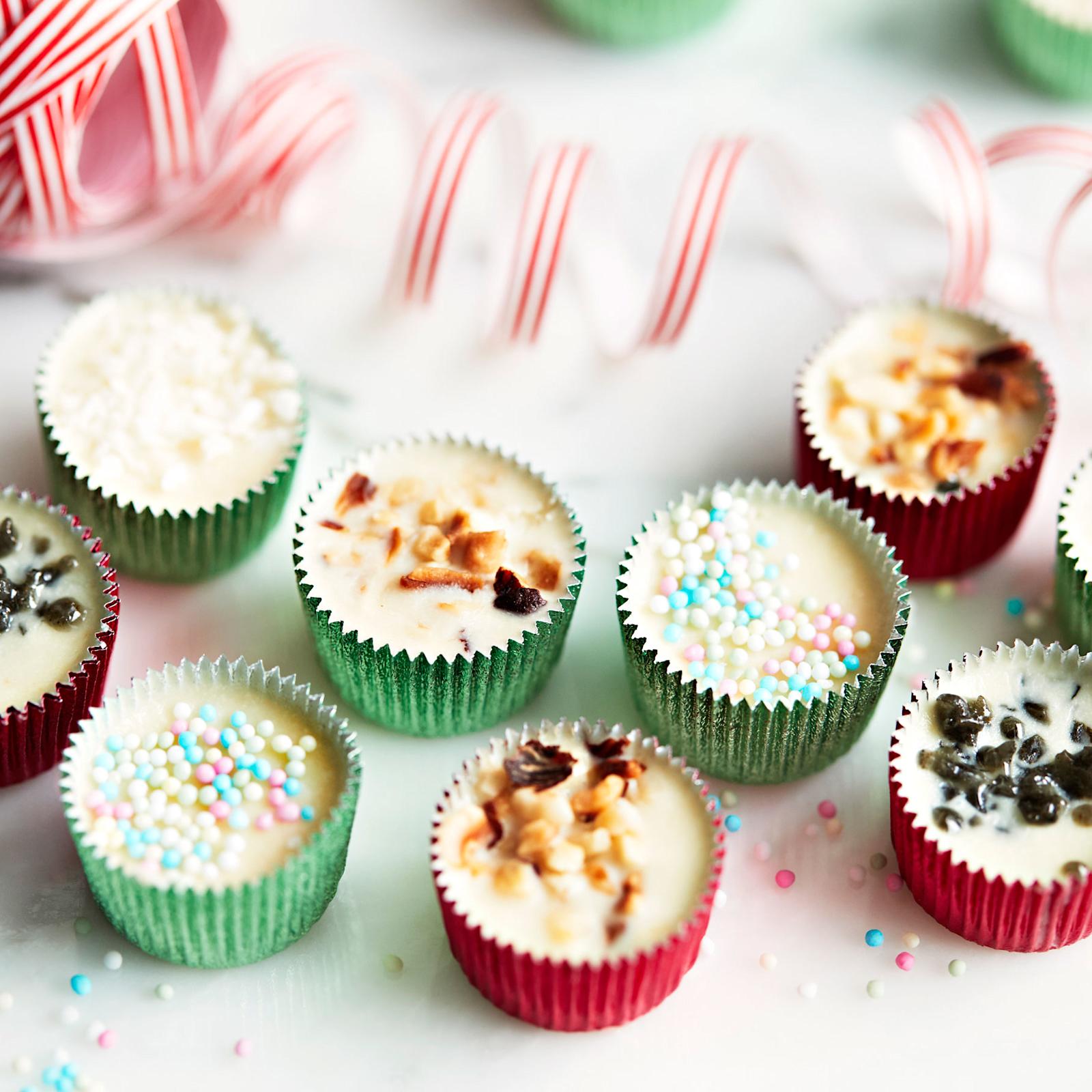 Valkosuklaakonvehdit