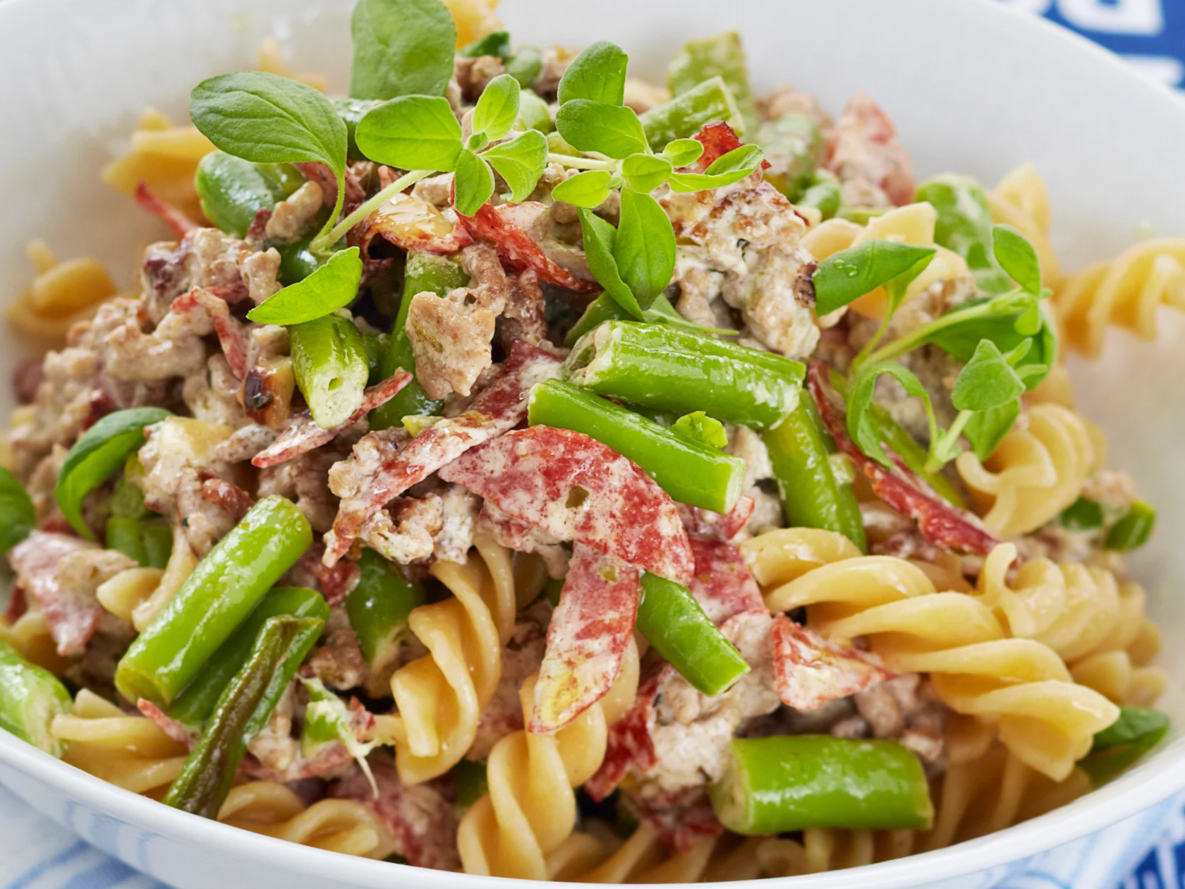 Salami-jauhelihapasta