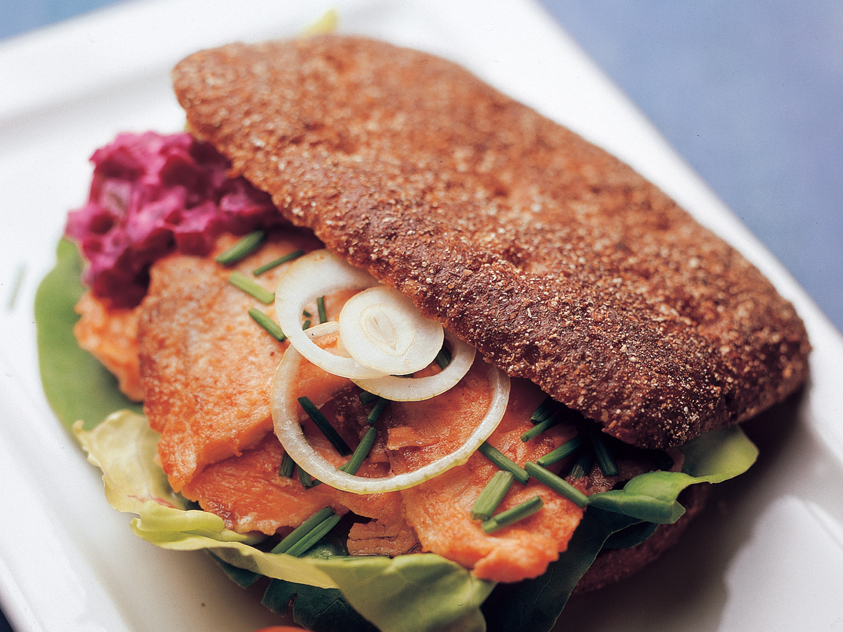 Rukiinen kalaburgeri