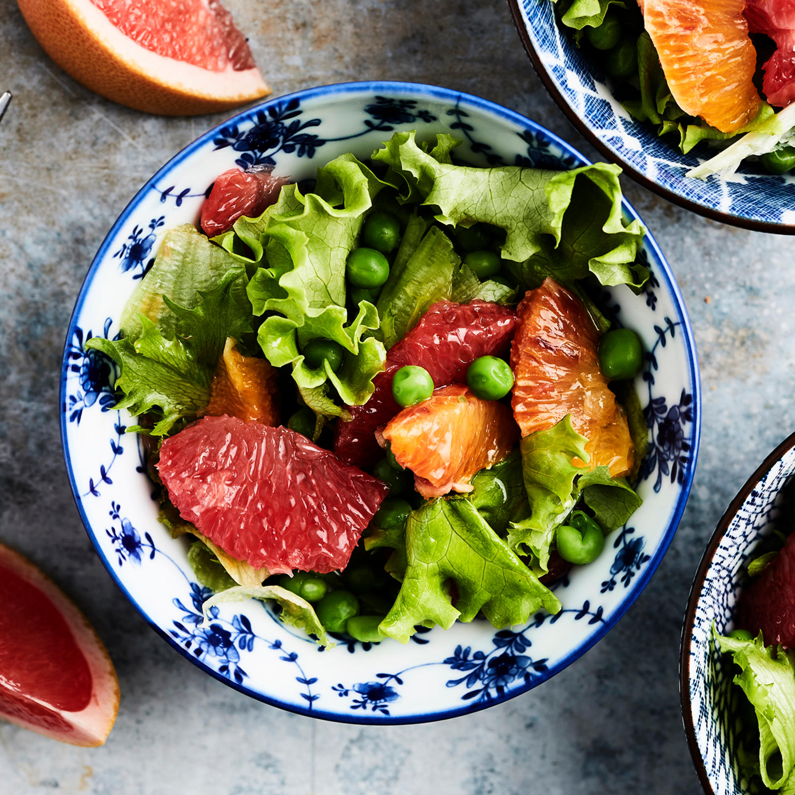 Talvinen sitrussalaatti