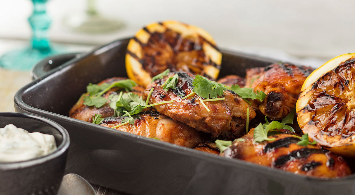 Harissalla marinoitua broileria