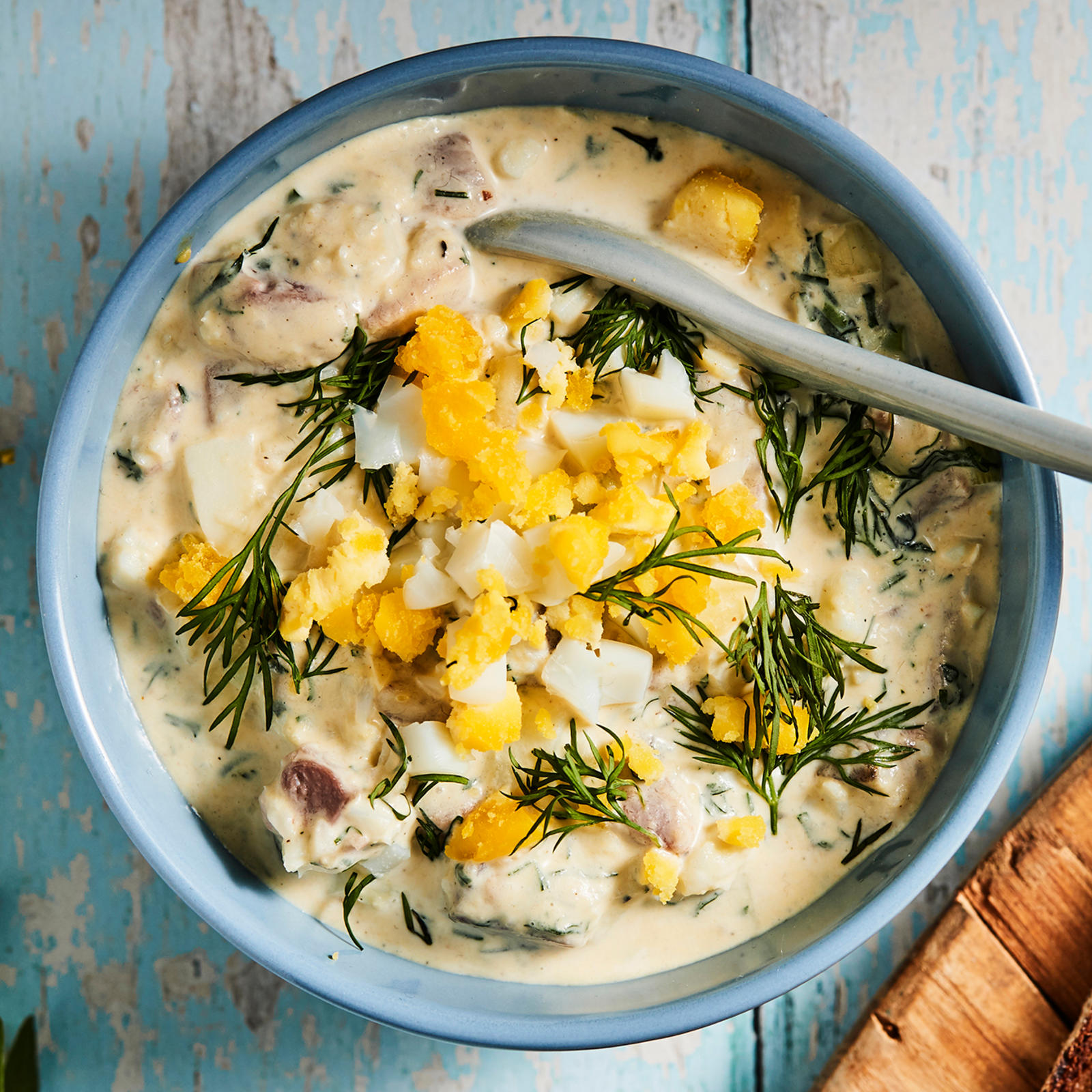 Smetanainen sillikaviaari