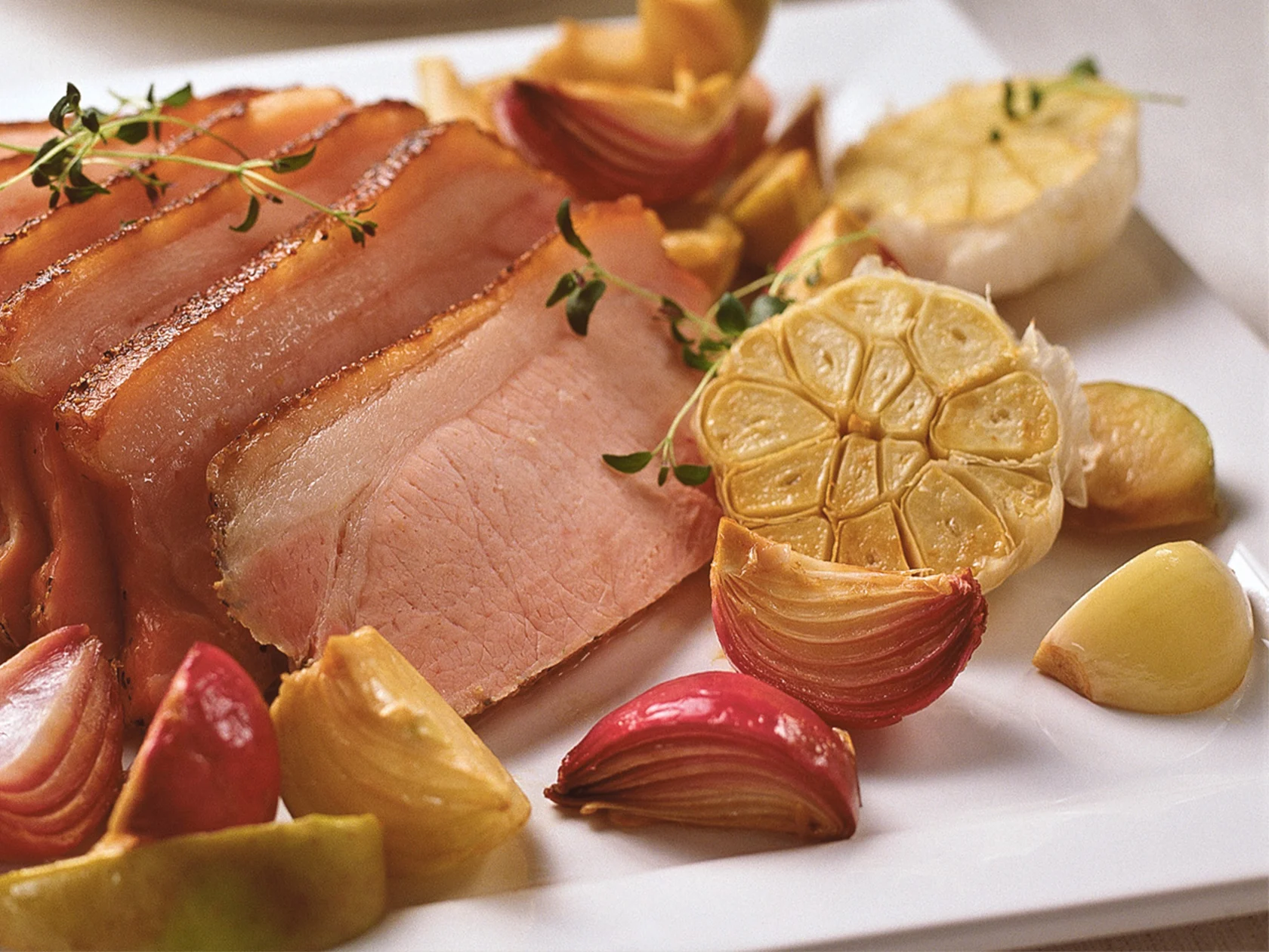 Porsaan uunifilee, uunisipulit ja hunajainen kastike