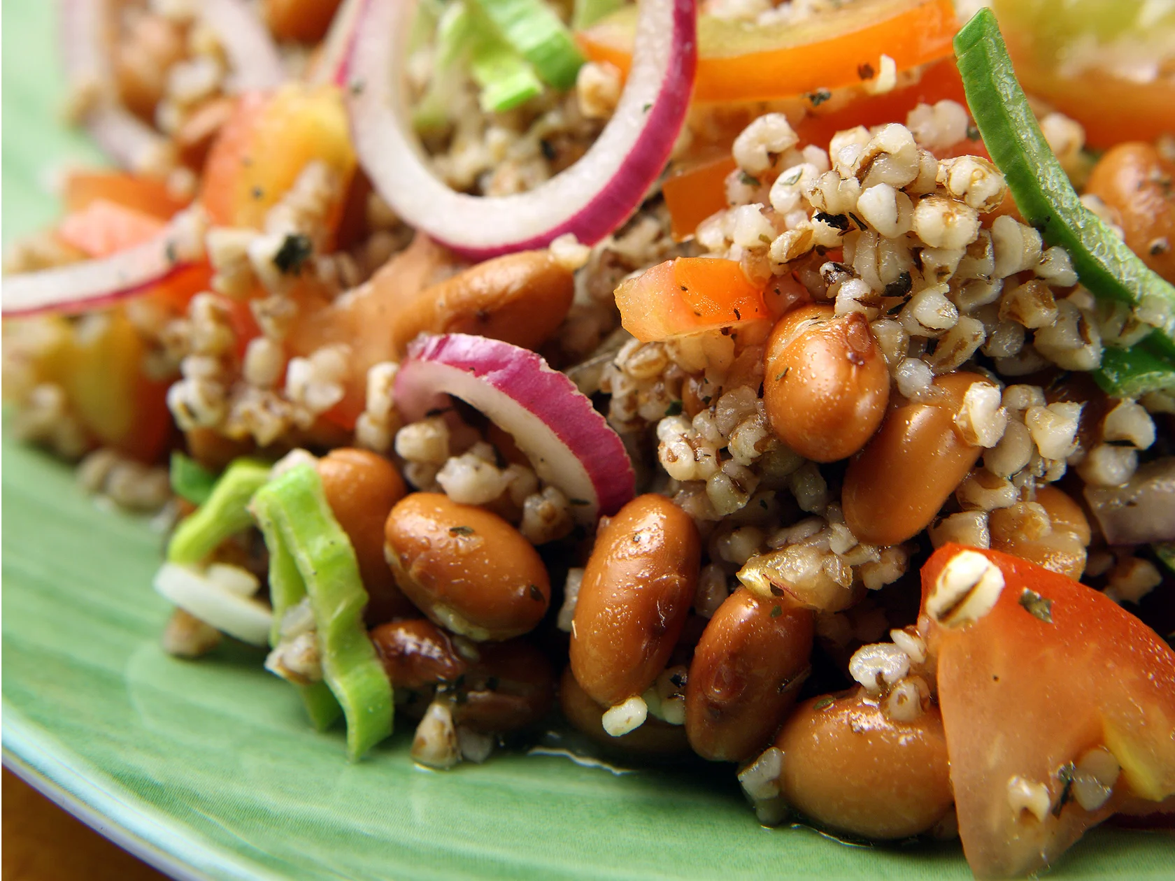 Sipulinen ohra-papusalaatti