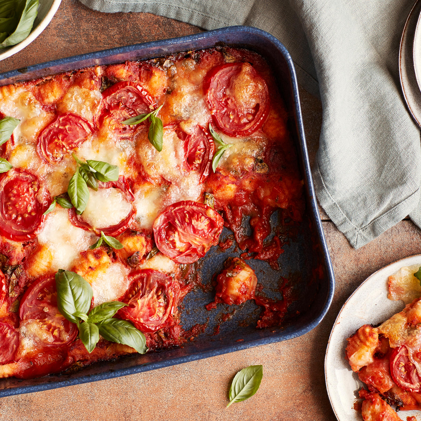 Helppo tomaattinen gnocchivuoka