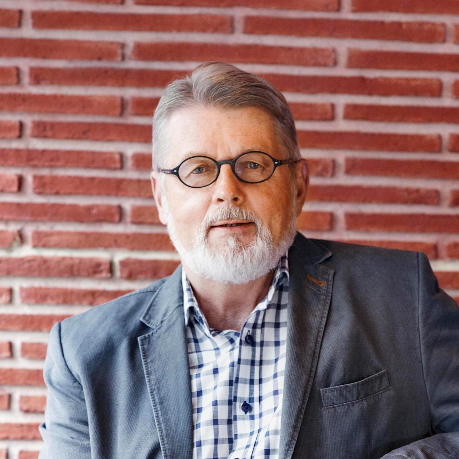 Aimo Bonden, 75, oli suunnittelemassa Suomen ensimmäistä Rossoa vuonna 1978.