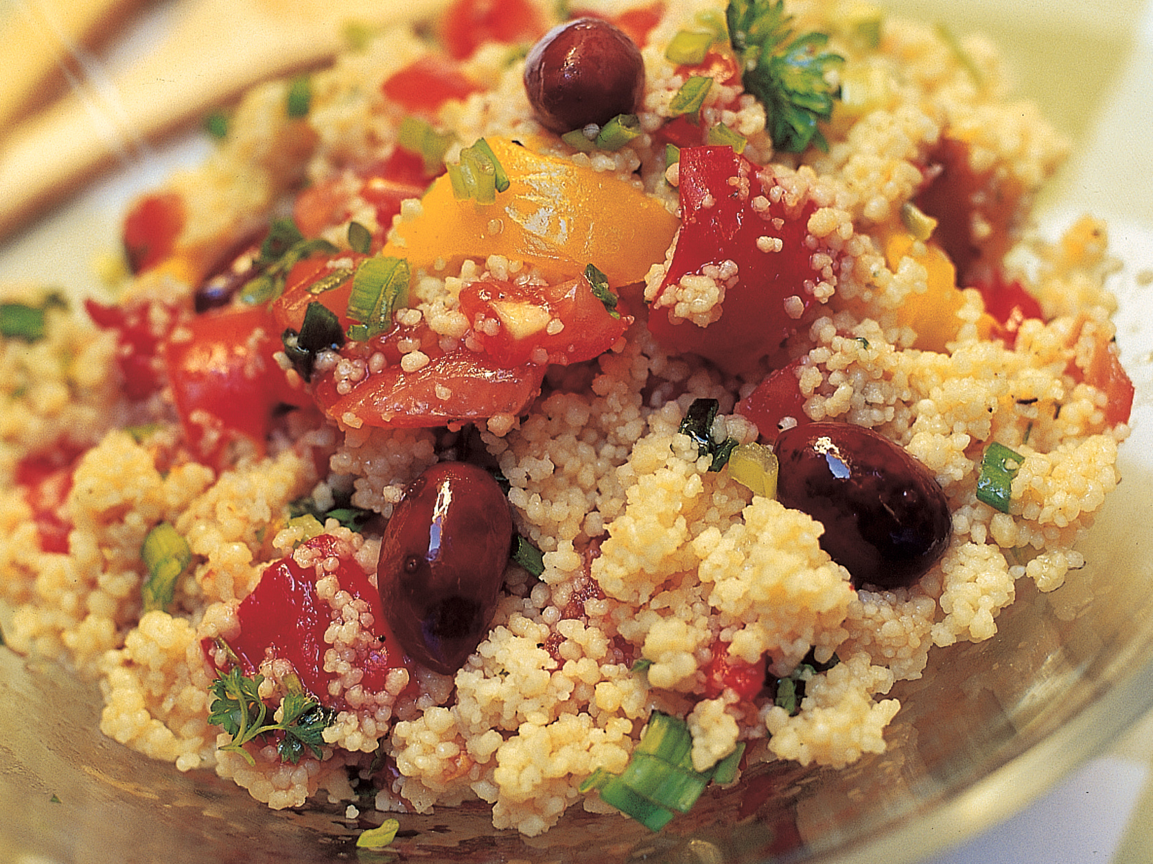 Paprika-kuskussalaatti