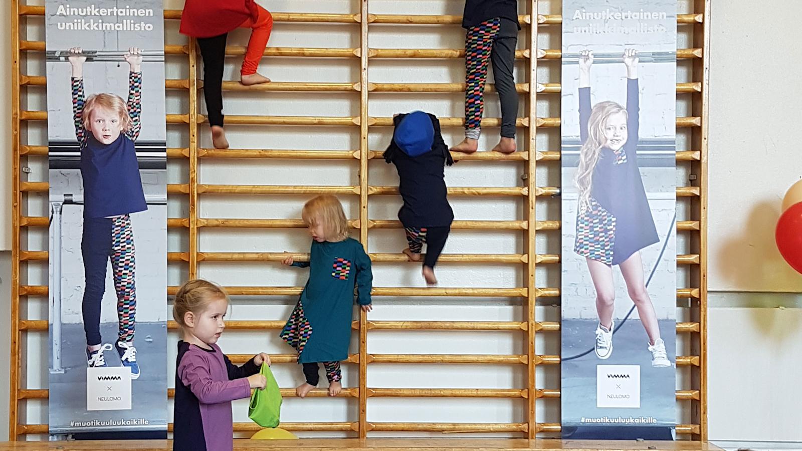 Prismoista ostettavien vaatteiden väriyhdistelmät ovat uniikkeja.