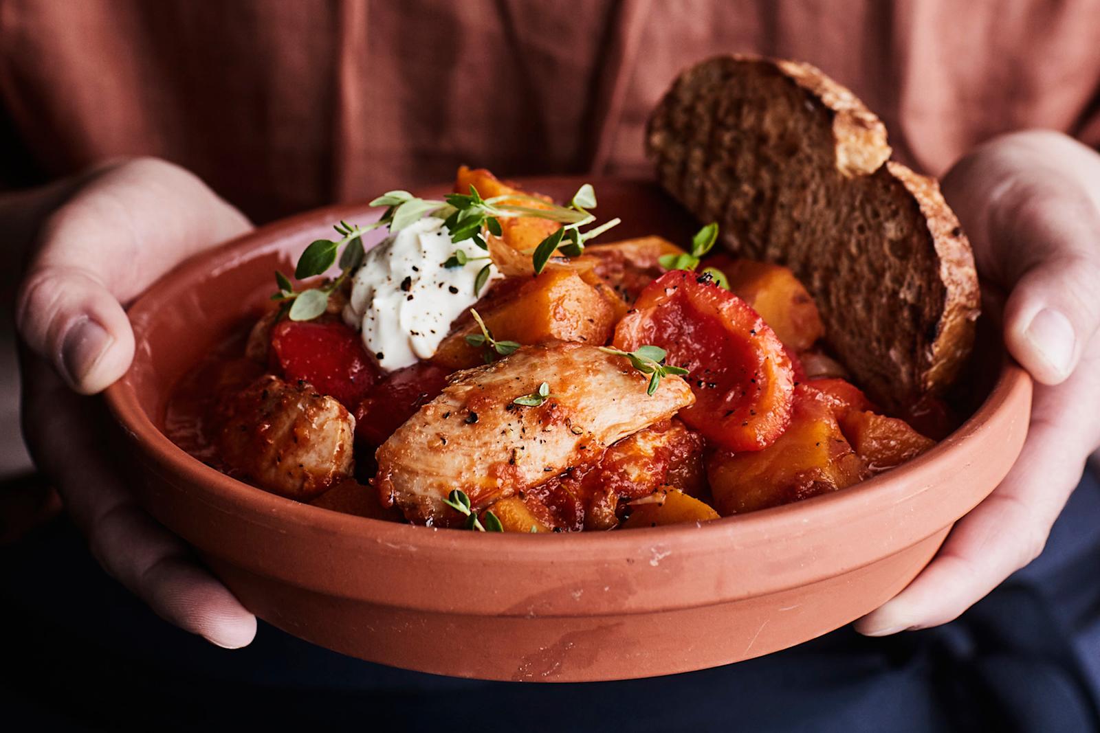 Värikäs kana-kasvispata