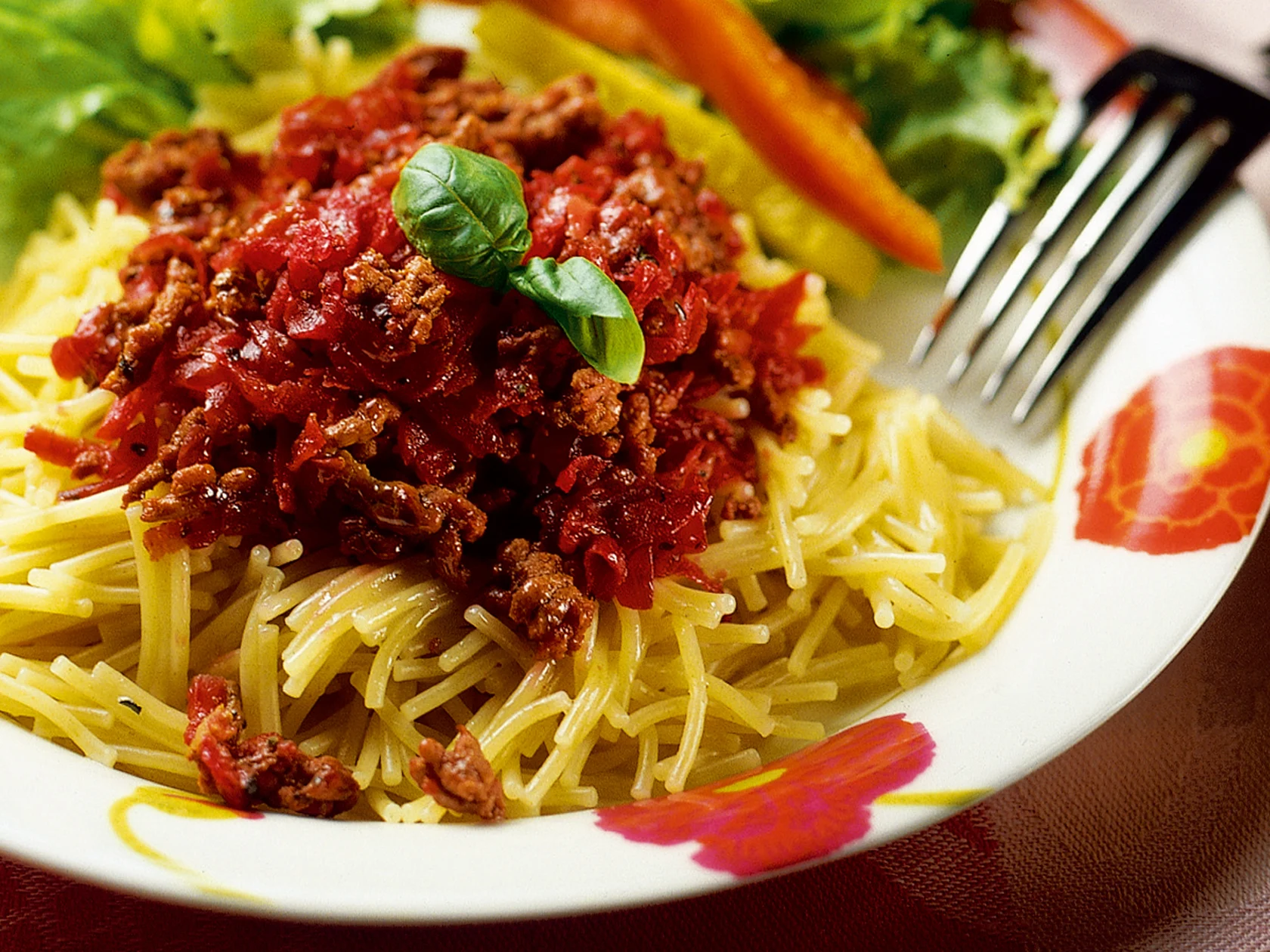 Punainen spagettikastike