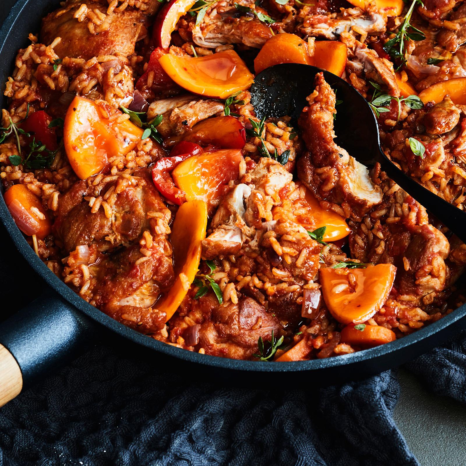 Helppo persimon-broileripata