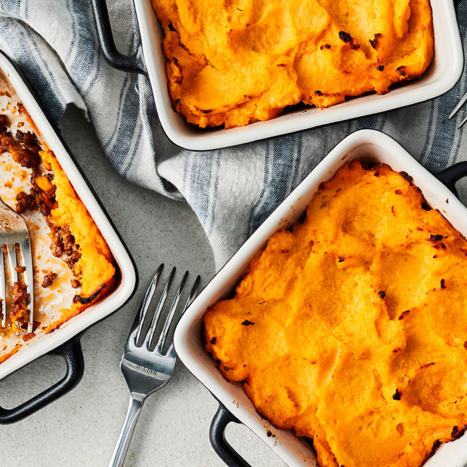 Lämpimän mausteinen bataattivuoka