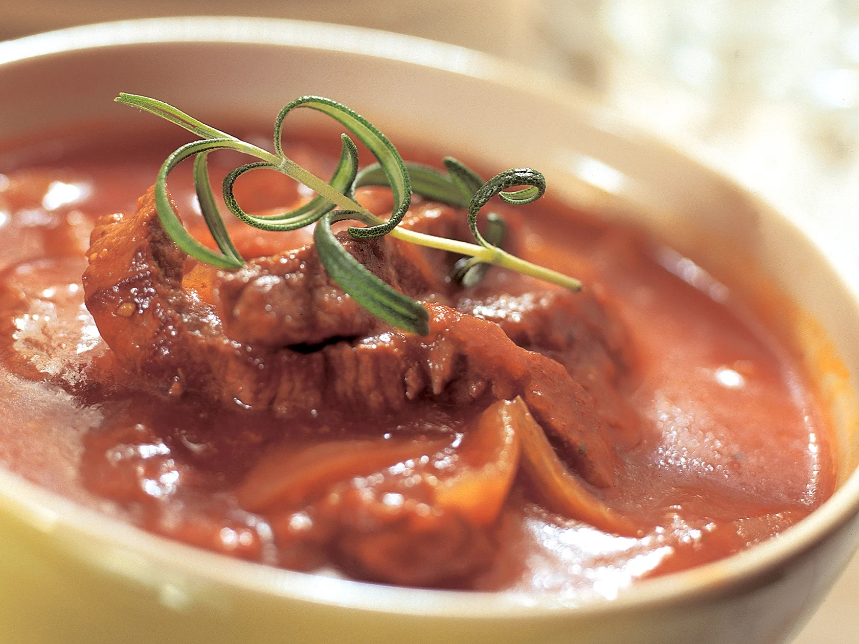 Maistuva lihasuikalepata