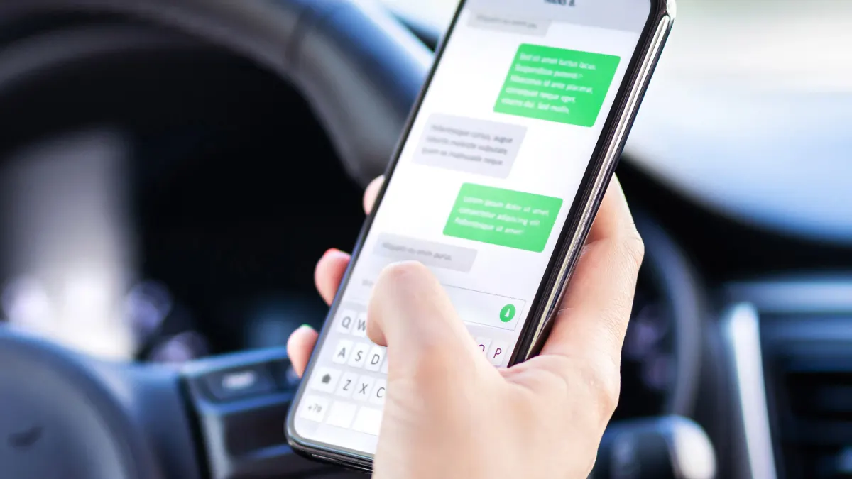 Person disabling autocorrect