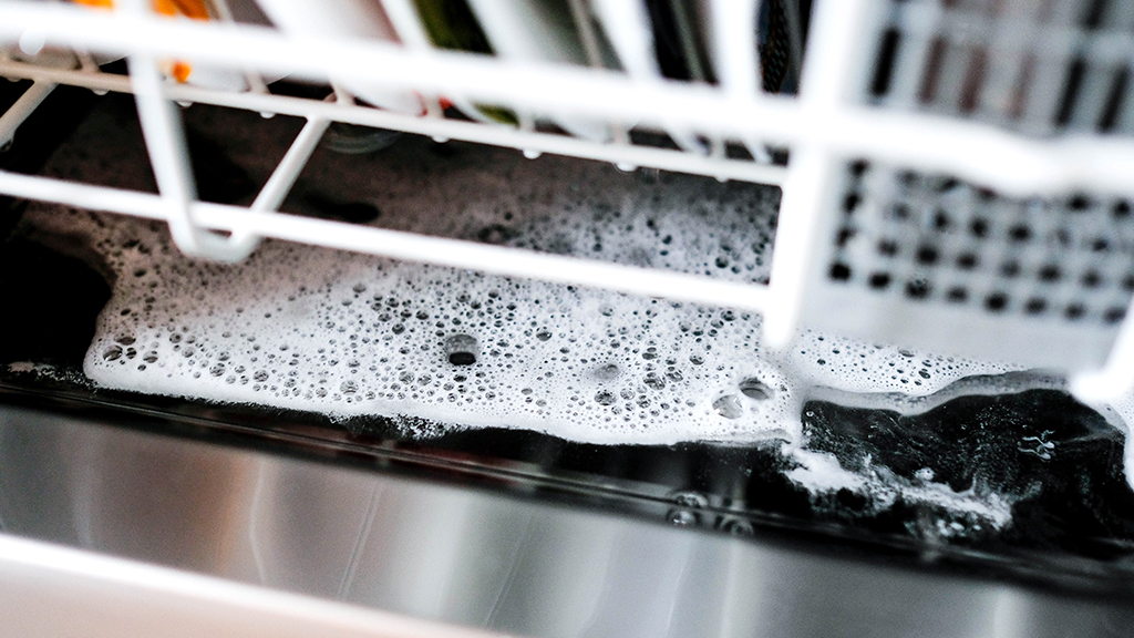 Unclog dishwasher that isn't draining