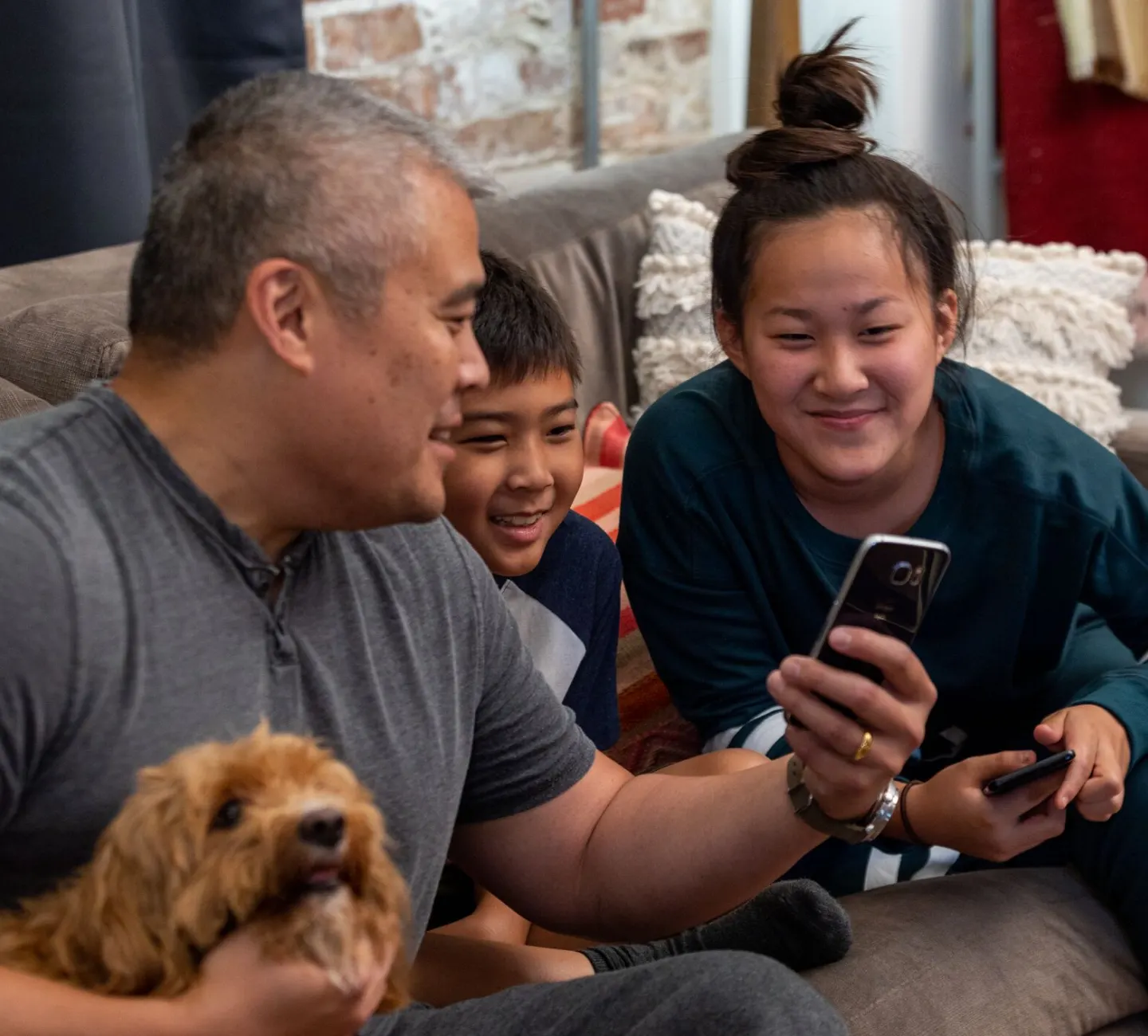 Family using an iPhone