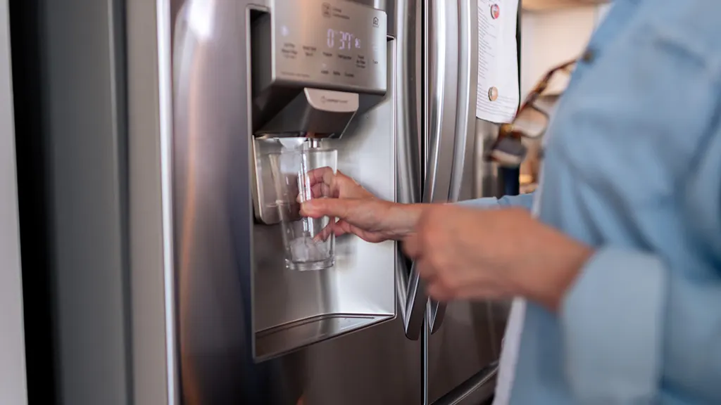 Refrigerator not making ice