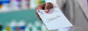 Quels sont les avantages et précautions dans l'utilisation d’un bain de bouche à la chlorhexidine ? article link
