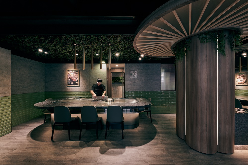 店面設計案例 1/鐵板燒餐廳:日式職人風