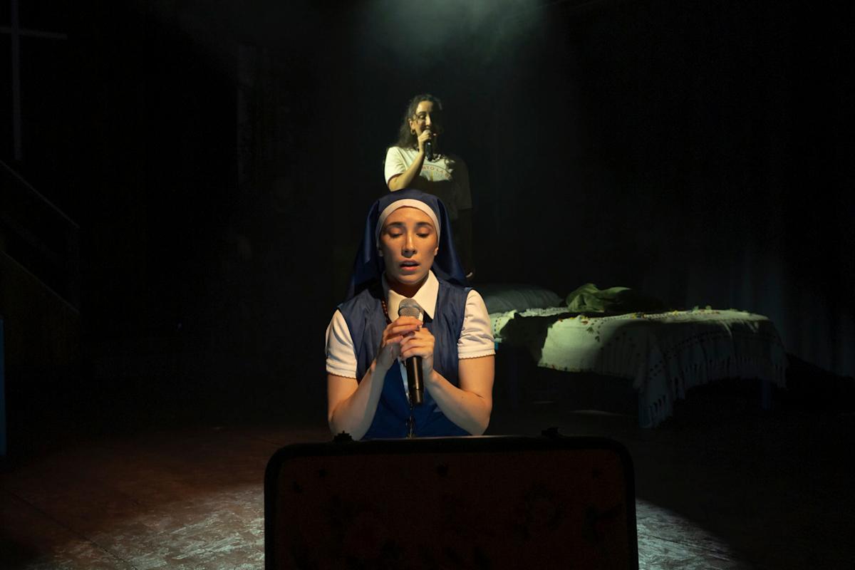 Production image of La Llamada