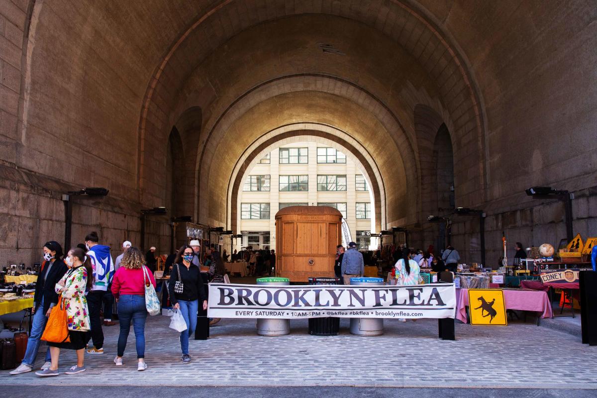 brooklyn-flea-brooklyn-nyc-photo-sam-hollenshead