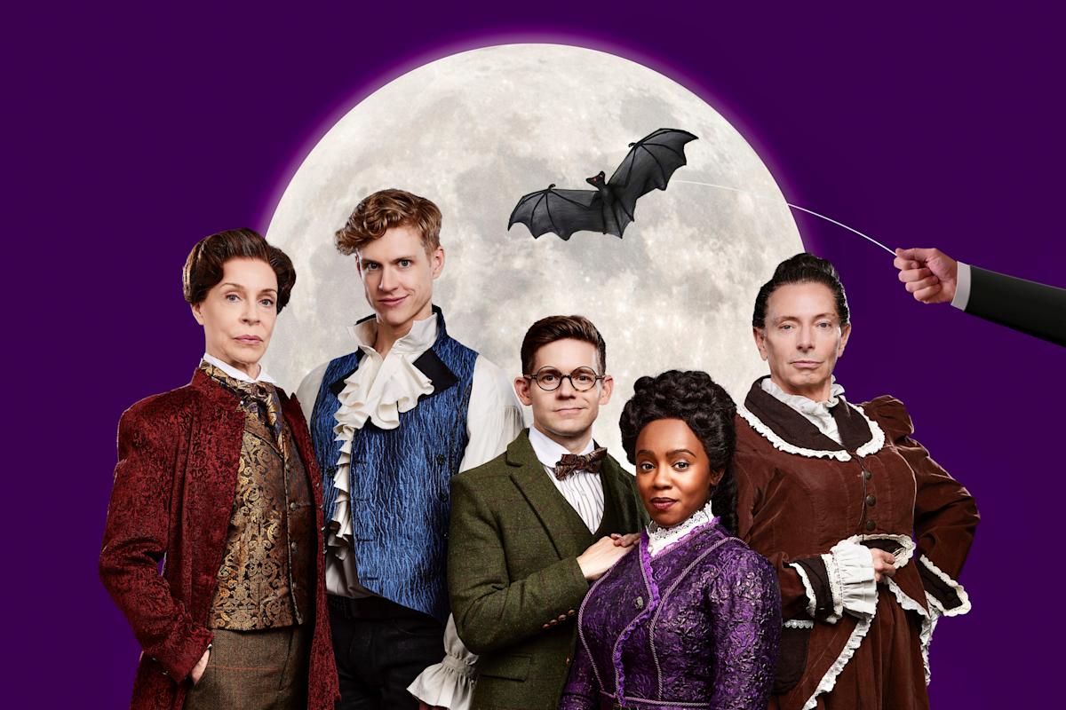 Actors on stage for Dracula, A Comedy of Terrors