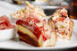 eds-chowder-house_lobster-roll
