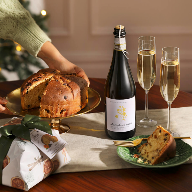 Panettone & Peosecco on a dining table