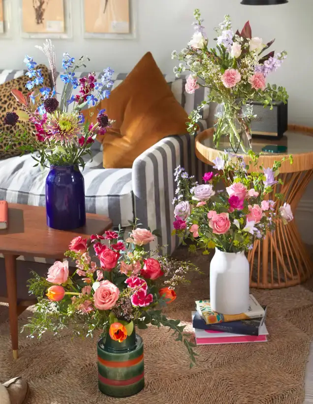 Flower subscriptions from Bloom & Wild