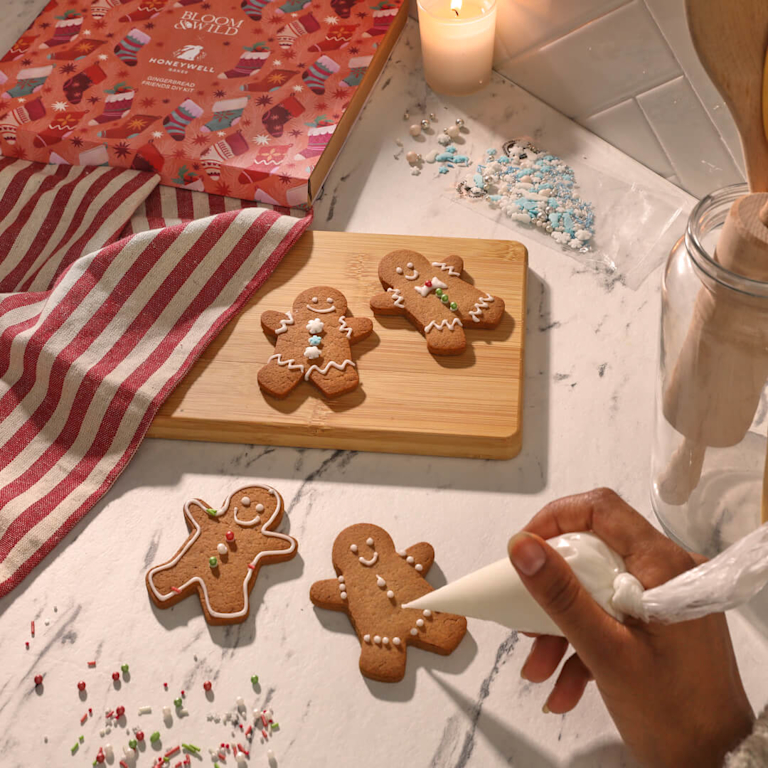 DIY Gingerbread man baking kit