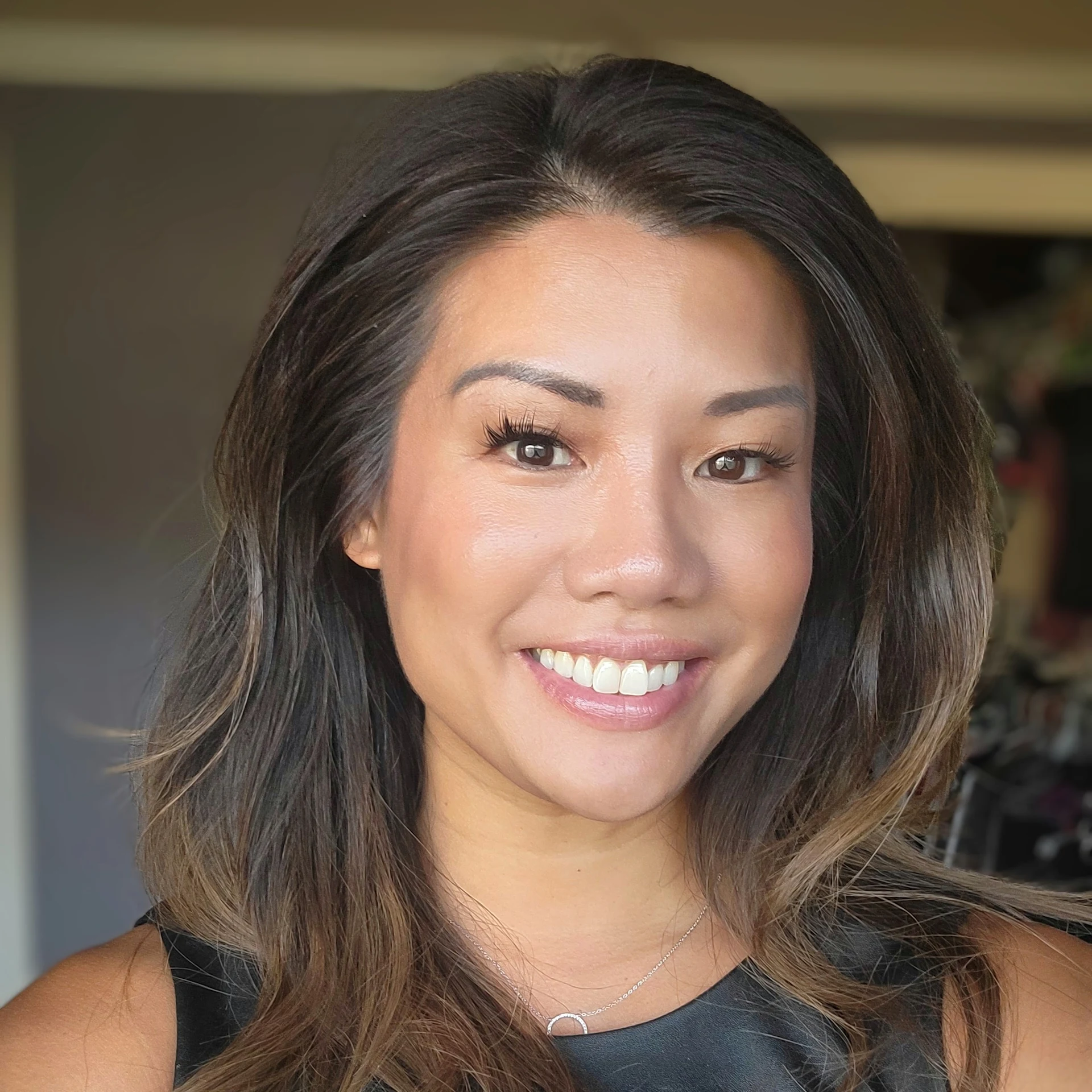headshot image