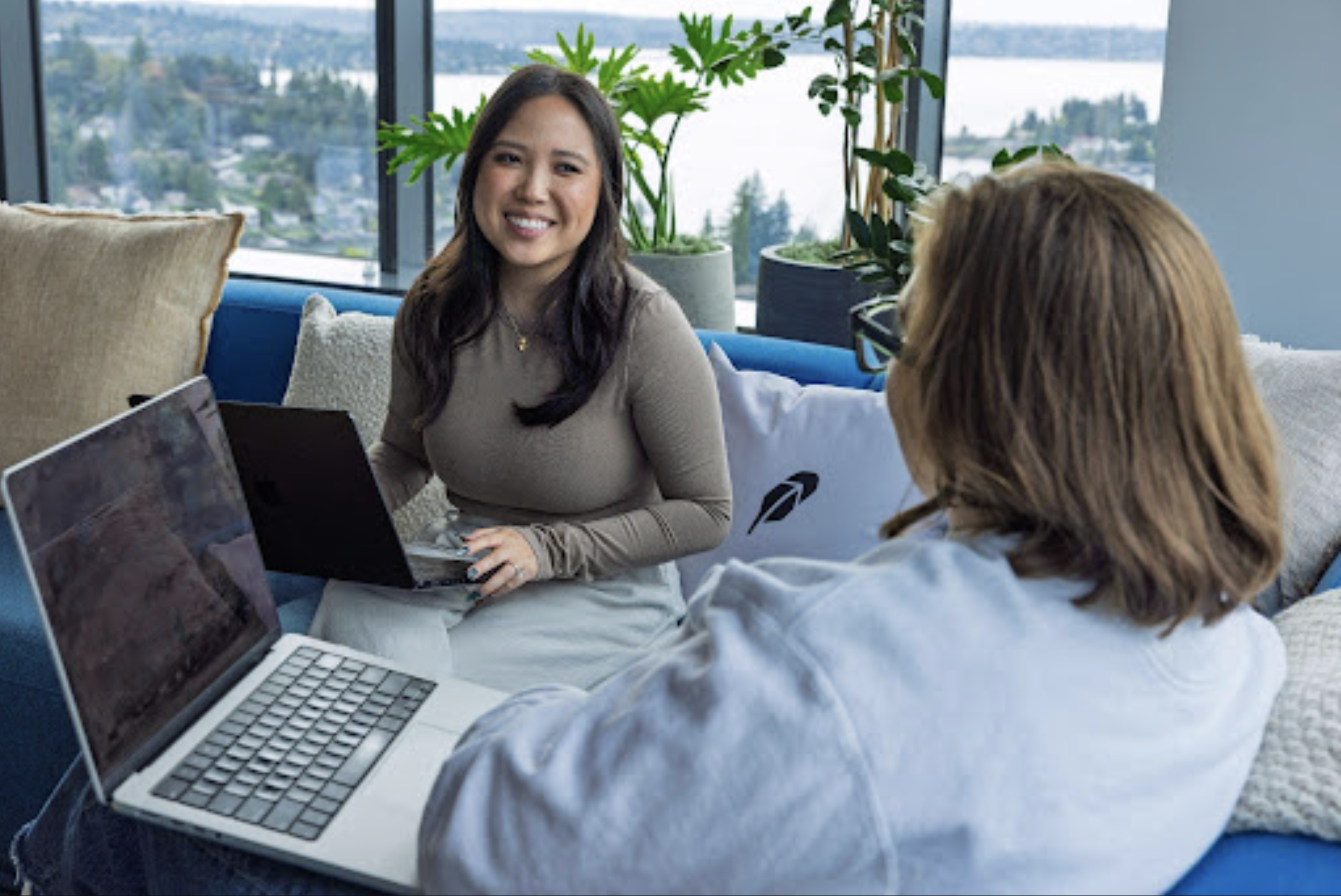 Everything You Need to Know About Interviewing at Robinhood Featured Image