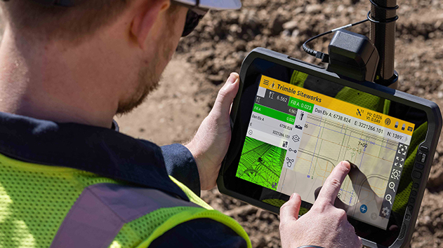 Close up of a Trimble T100 tablet screen using Siteworks with the EM100 Empower module