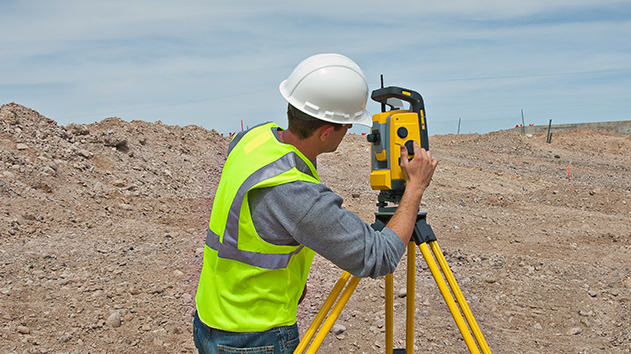 Trimble SPS720 robotic total station provides accuracy on a one-person small site operation
