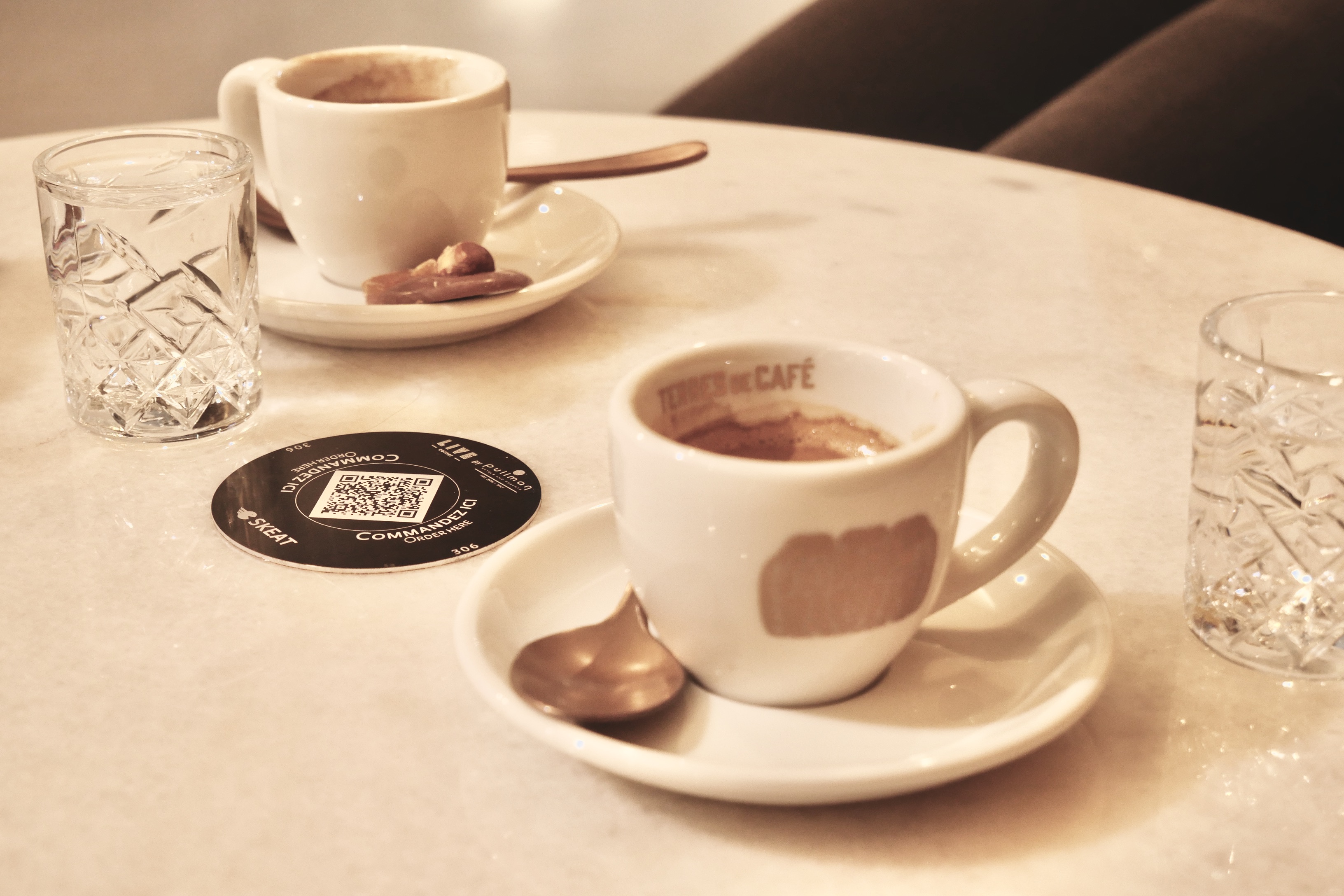 QR code dans les restaurants, hôtels, cafés