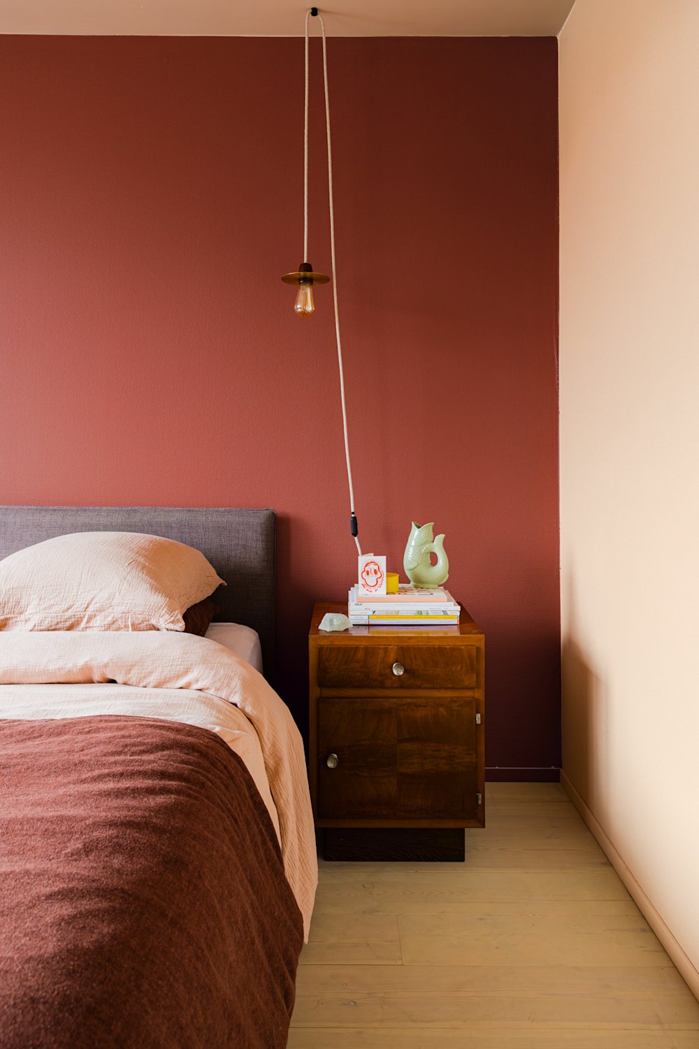 BIMU – slaapkamer – rood – WE M99 red residence - roze - WE M104 oldtimer beige– colora-magazine