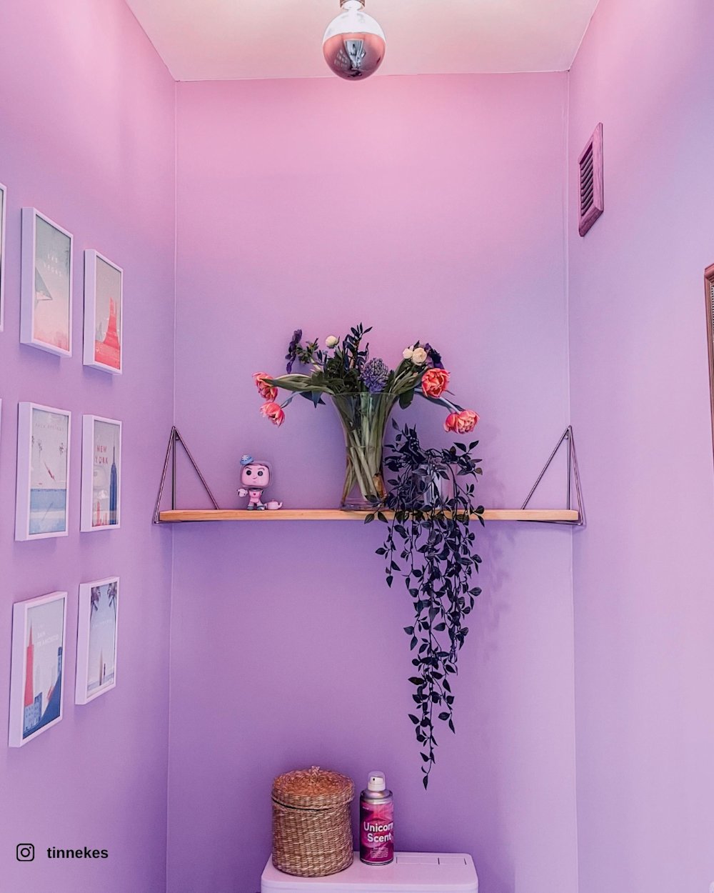 pastelkleur in het toilet - CK A 1-D - UGC beeld Tinnekes