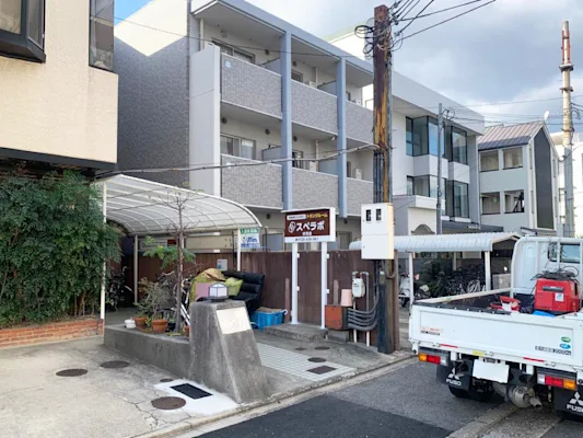 伏見稲荷の写真1 - 京都府京都市伏見区のトランクルーム内観