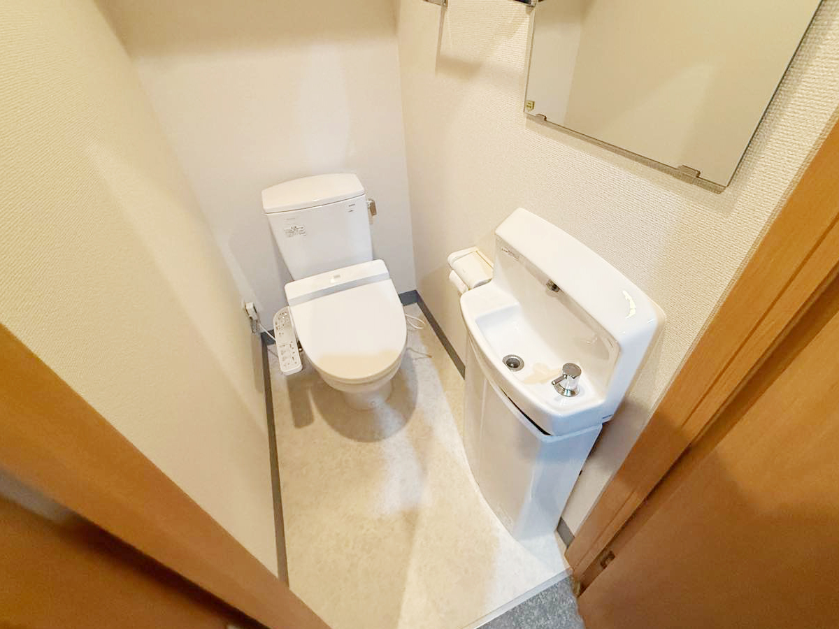 Image 8