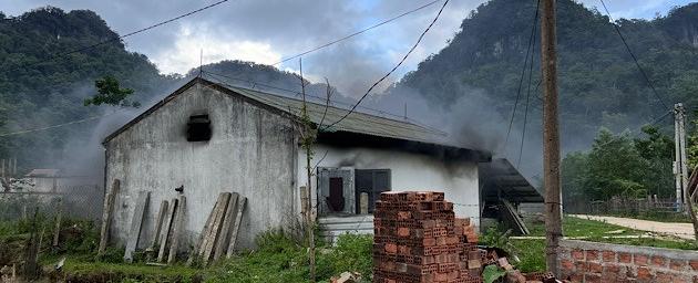 Cháy trạm điện năng lượng mặt trời